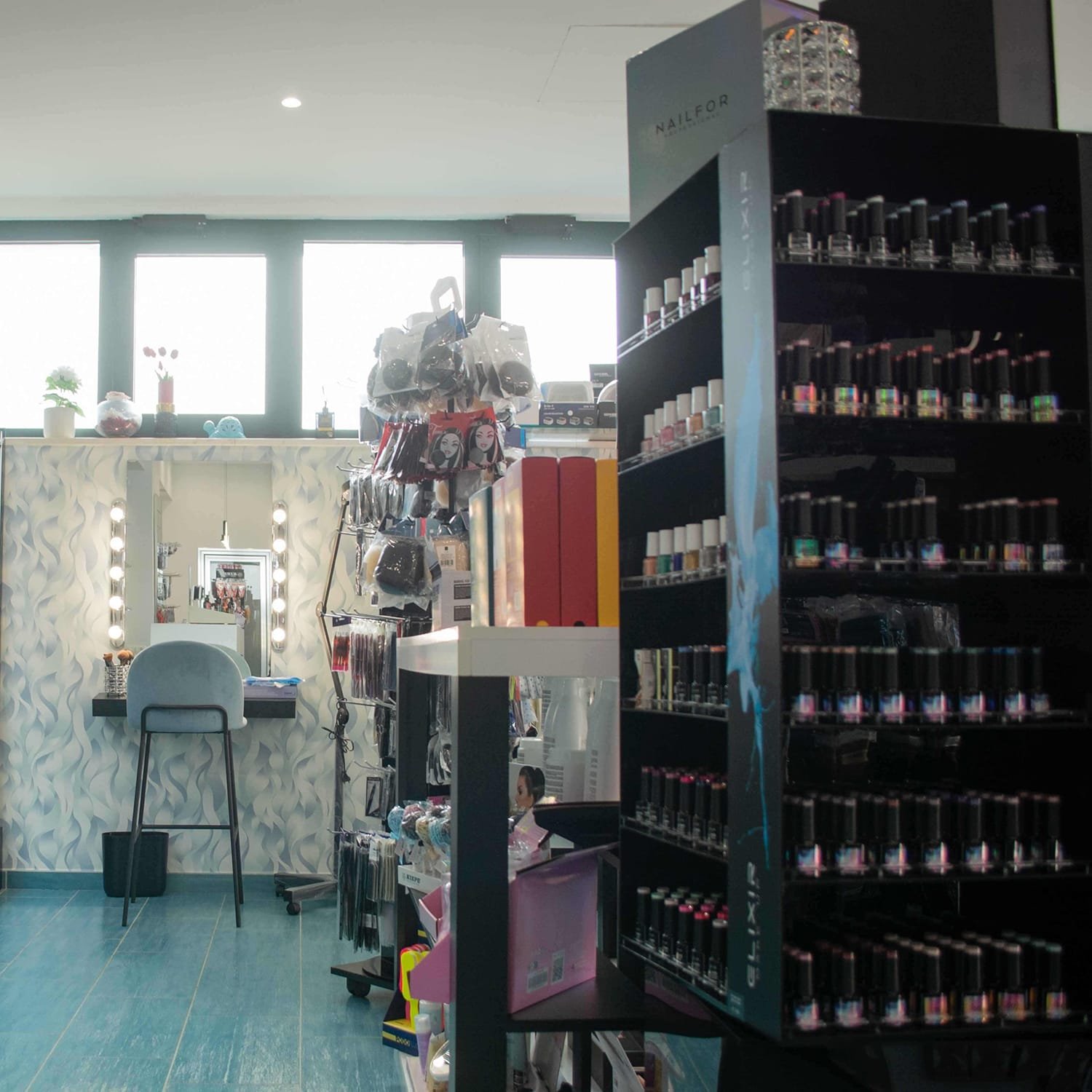 Reparto smalti e nail art