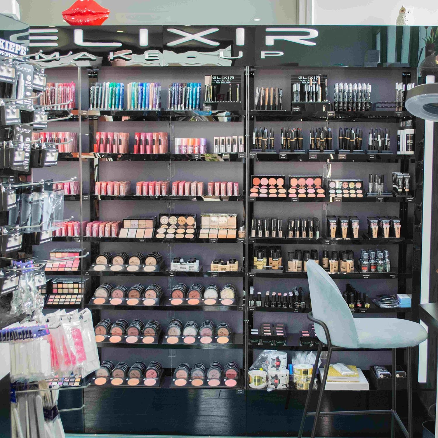 Reparto make-up Elixir close-up